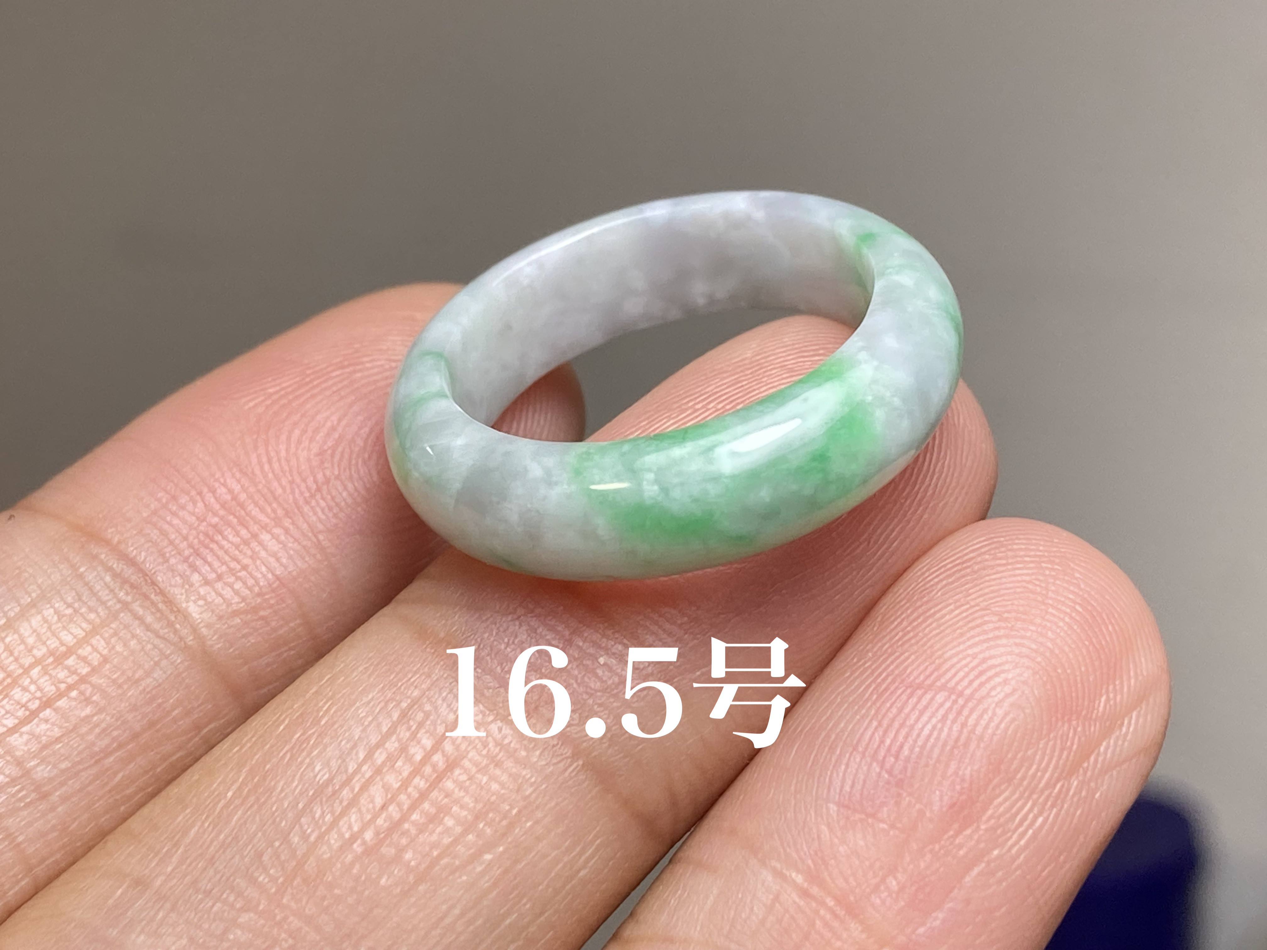 L9-204 美品 白底陽緑 16.5号 ミャンマー産天然 A貨 本翡翠 くりぬき リング