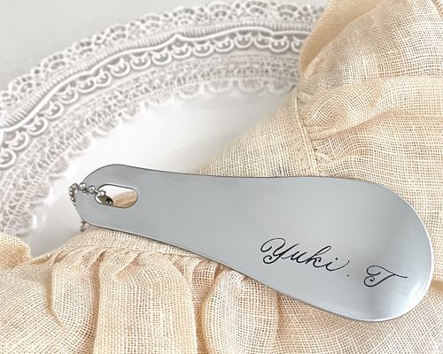 ミニシューホーン(靴べら) 結婚式席札 プチギフト カリグラフィー名