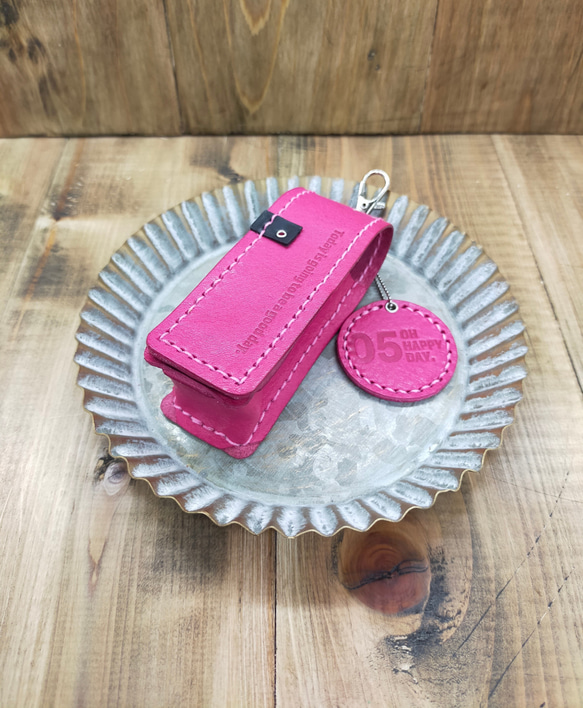 リップケース ピンク×ブラック ミラーチャーム付き 牛本革 ナスカン