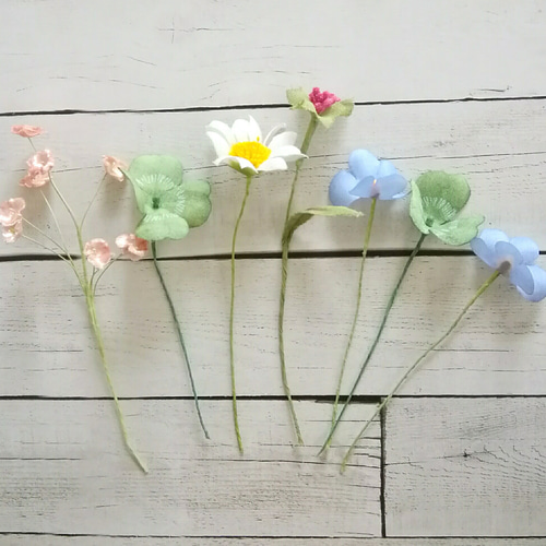 染め布花の詰め合わせ＊マーガレット、四つ葉のクローバー、すみれ