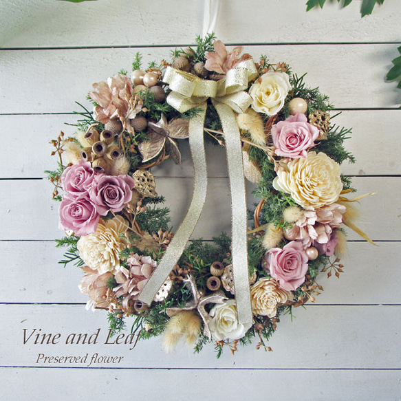 プリザーブドフラワーのバラとコニファーとラグラスのリース[F241011] 5枚目の画像