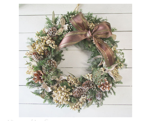 木の実とペッパーベリーのクリスマスリース ~Christmas 2024~[F241001