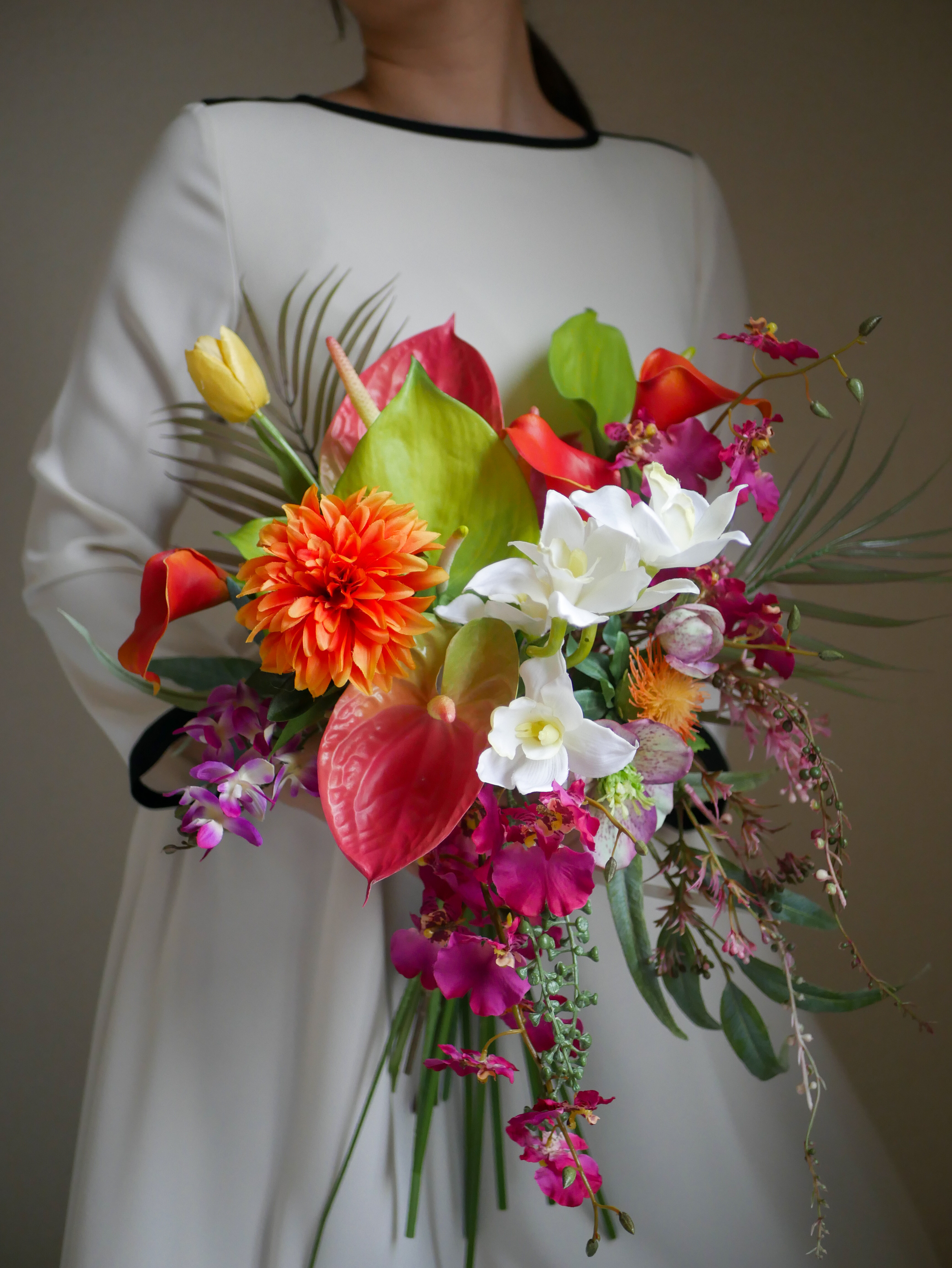 ウェディングブーケ　前撮りブーケ　造花ブーケ　韓国ブーケ　ダリア　リゾートブーケ　カラフルブーケ　個性派ブーケ