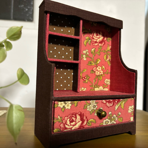 カルトナージュ】ミニチュア食器棚 その他インテリア雑貨 『cocon's