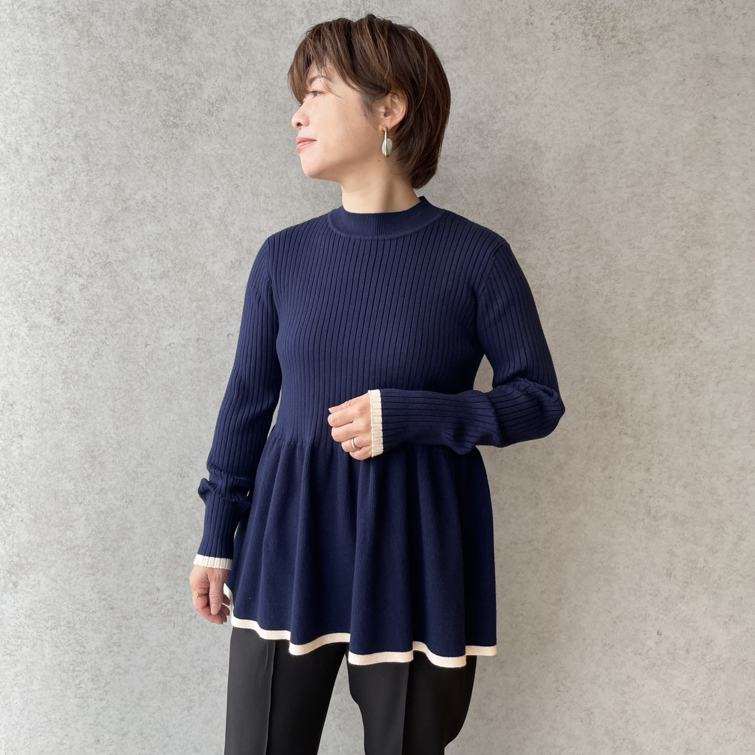 小柄S【洗える】1枚でお洒落バイカラー♡チクチクしない♡ふんわり切り替フレアニット紺■KMC-754 451683