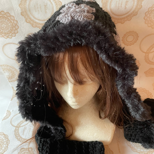 再販】防寒・グラニーモチーフのニットフード☆被るだけのバラクラバ