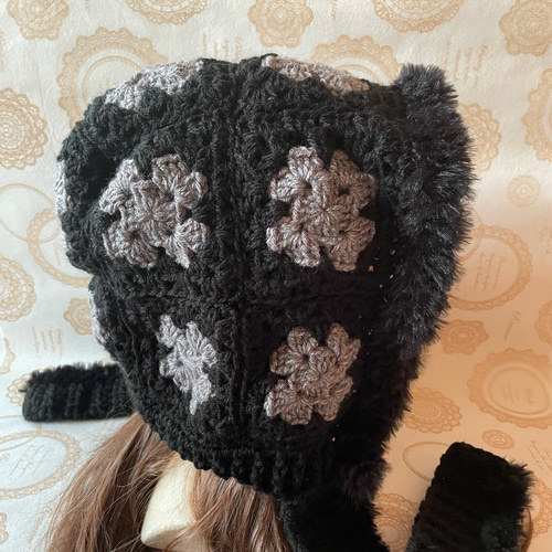 再販】防寒・グラニーモチーフのニットフード☆被るだけのバラクラバ