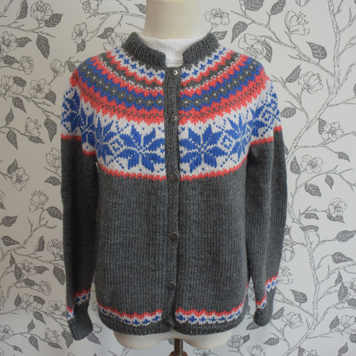 グレーの定番ノルディックカーディガン ニット・セーター ピンネ 通販