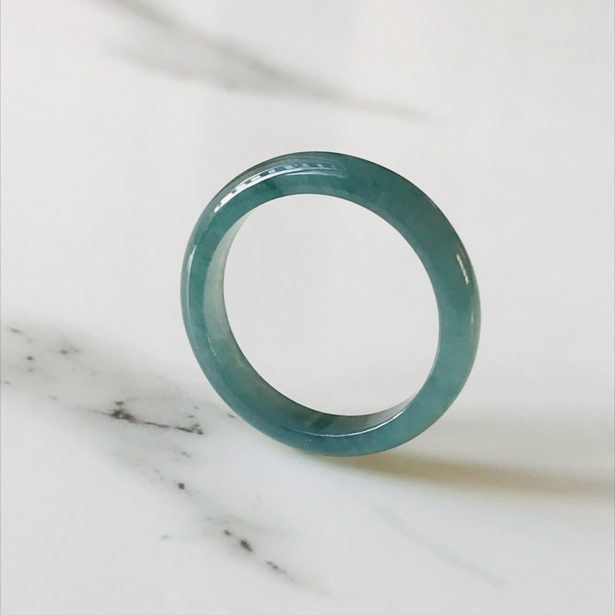 [R15-054］ ジェイド　JADE ヒスイ　本翡翠　くりぬき　リング　天然石　一点物　グアテマラ産　11号　指輪