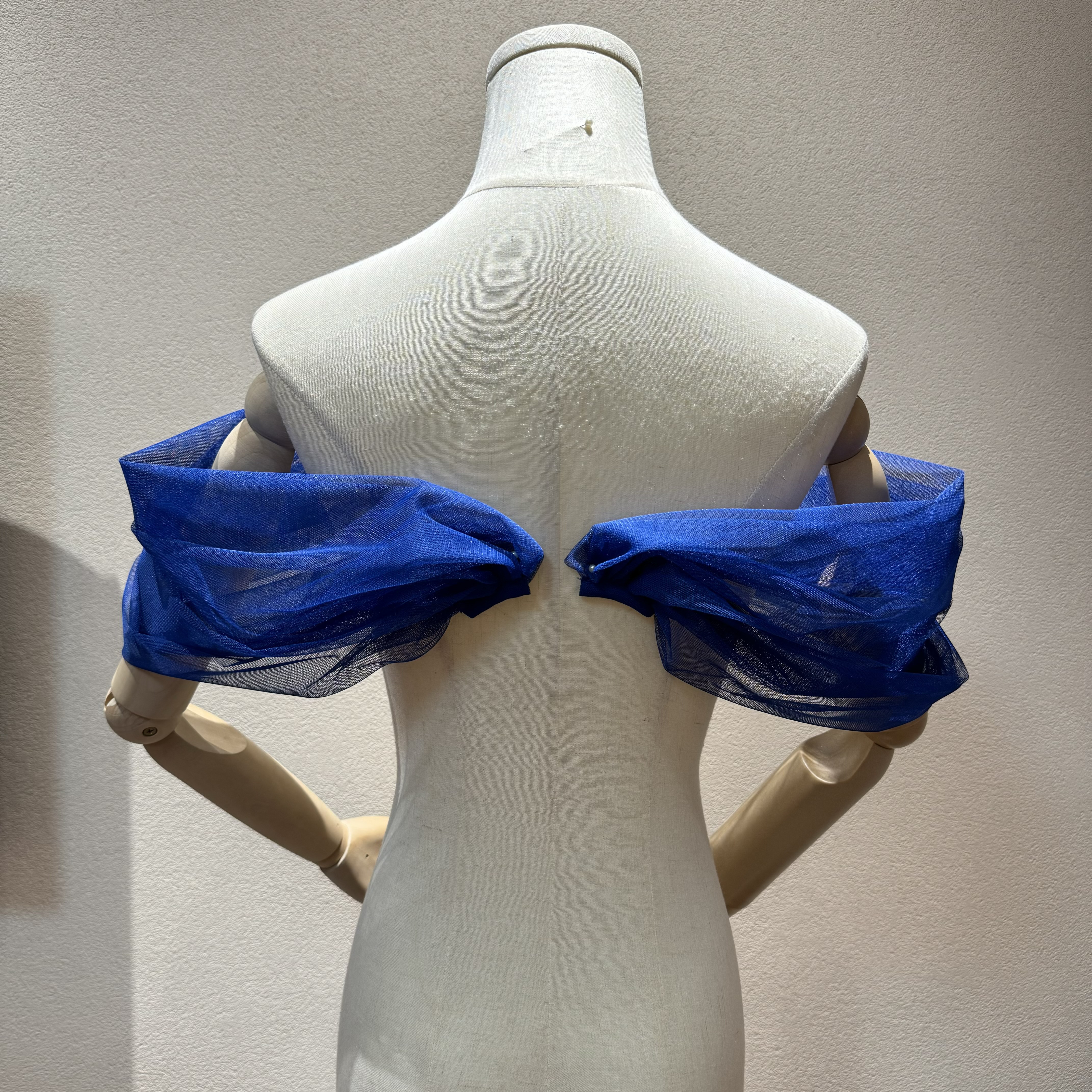 上質な商品！紺/ネイビー　ふんわりチュール　二の腕を隠せる　取り外し可能お袖　演奏会音楽会披露宴お呼ばれ　高評価続出人気