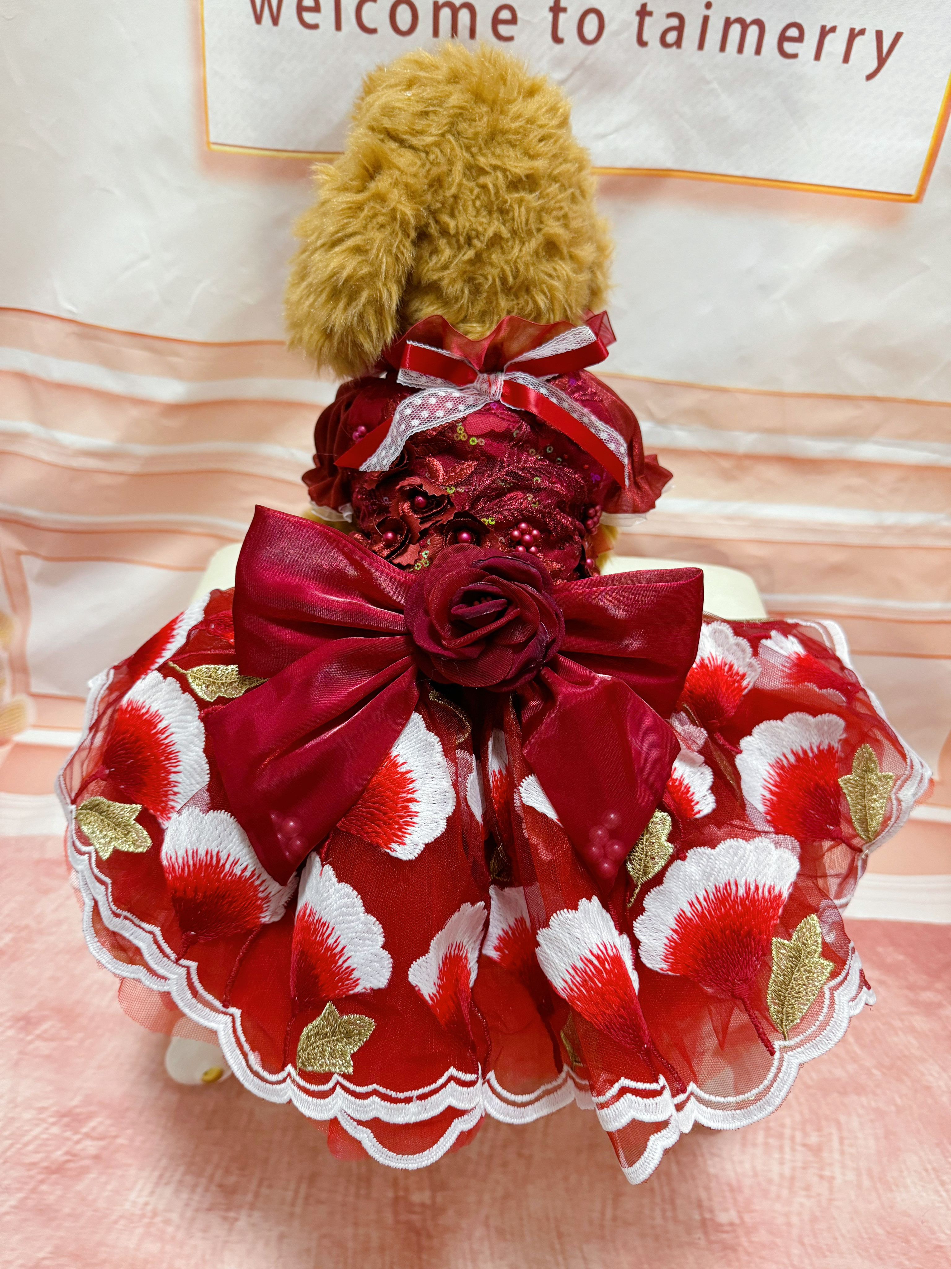 犬猫うさちゃん服 【即納OK】写真映え✨　　　　　　　　　　　　　ポインセチアの艶やかドレス 4,640円