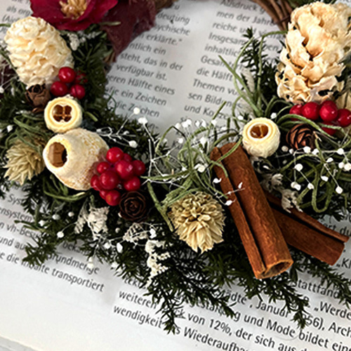 【魔女の棲む森 ～木の実と休日～】ドライフラワー リース クリスマスリース 魔女の棲む森 ～木の実と休日～】ドライフラワー リース