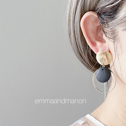 ★金属アレルギー対応　チタンポスト　ウッド　スモールフープ ピアス/イヤリング 1枚目の画像