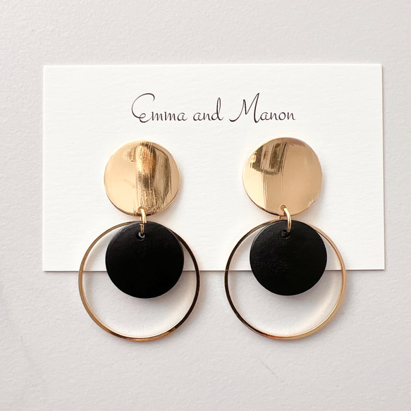 ★金属アレルギー対応　チタンポスト　ウッド　スモールフープ ピアス/イヤリング 4枚目の画像