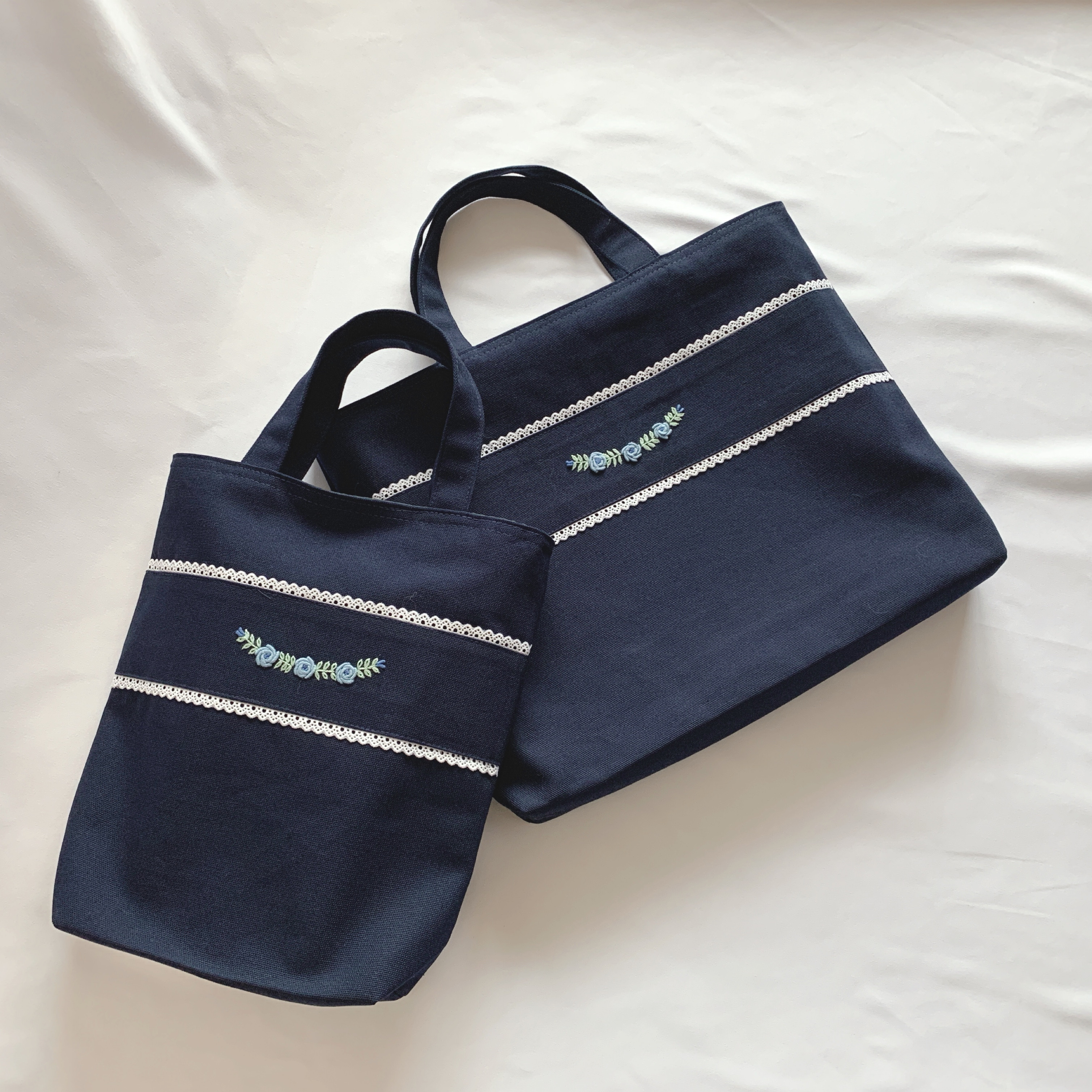 お受験通学通園2点セット　紺×手刺繍ブルーミニ薔薇