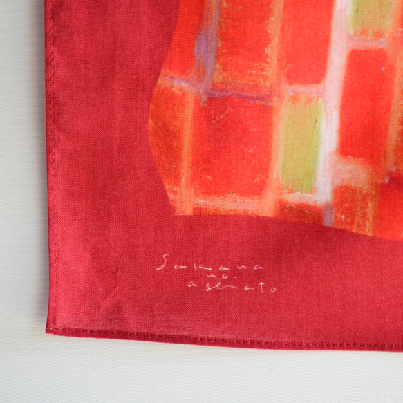 お得なハンカチ2枚セット / 赤の森・月のホワイト / クリスマスギフト / ラッピング込み / 送料無料 6枚目の画像