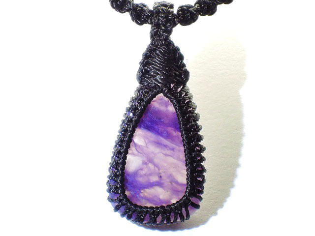 ★天然石エンジェルシリカ★チャロアイトと水晶の混合石ネックレスペンダント★ルビーレインボームーンビーズ手工芸ハンドメイド