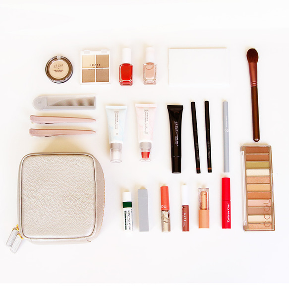 【新作】大きく開き自立する、整理しやすい！本革を使った大人メイクポーチ 4color 8枚目の画像