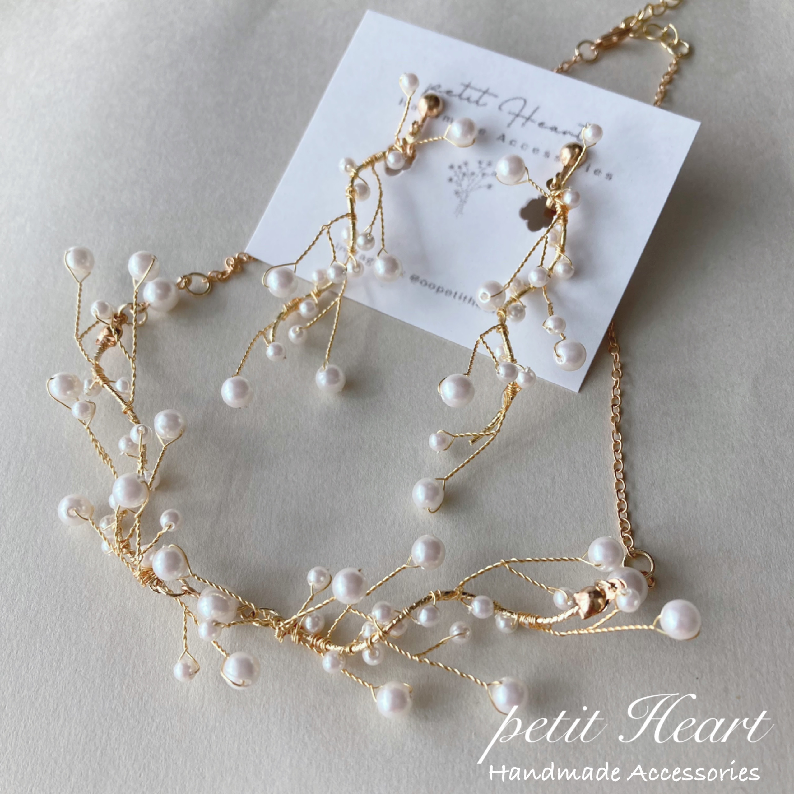 【X'mas Special Coffret*】ウェーブパールシャワー　ネックレス＆イヤリング(ピアス) ２点セット*