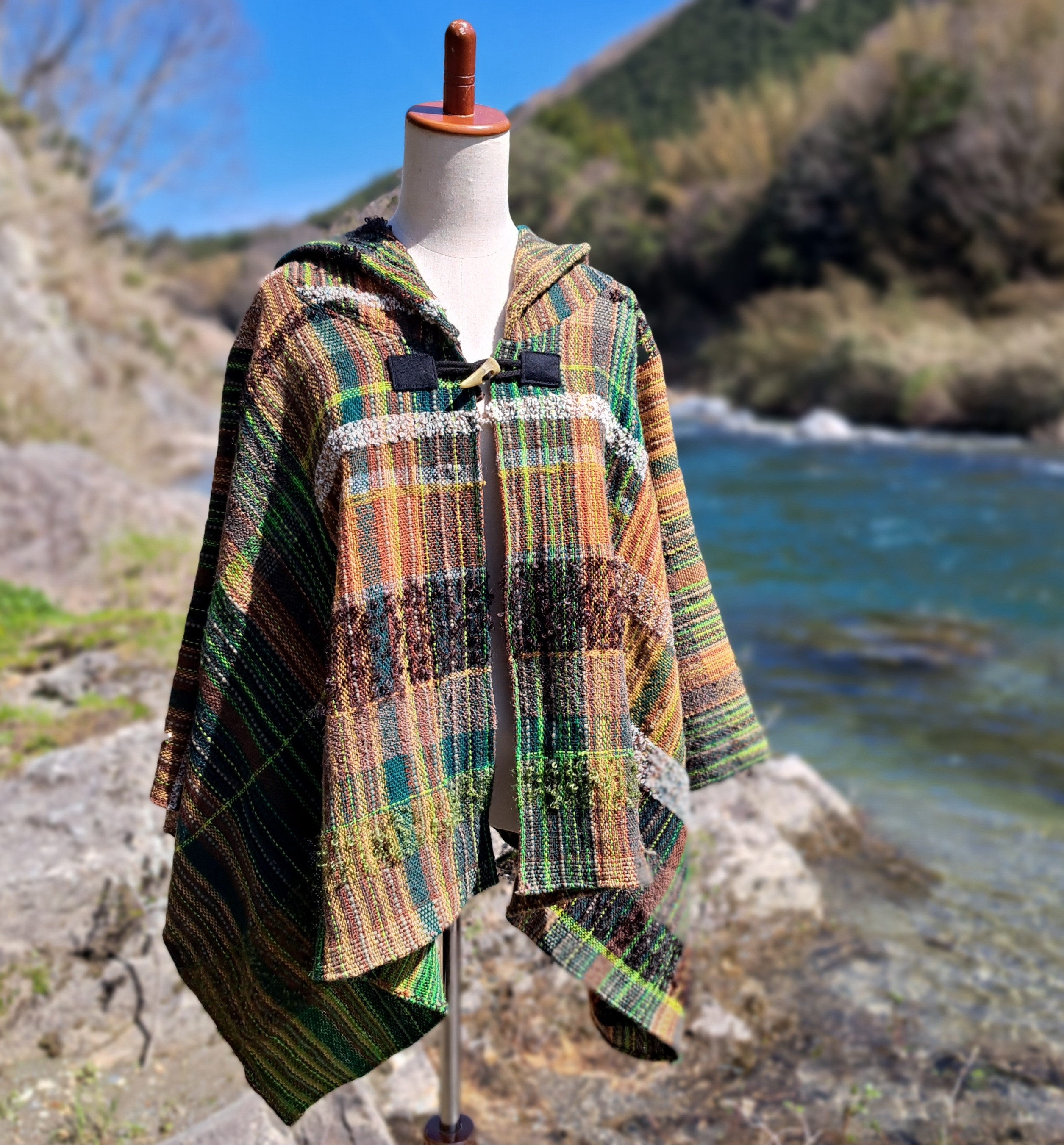 ★さをり織り　フード付きポンチョ★　さおり織り　手織り　茶色　グリーン