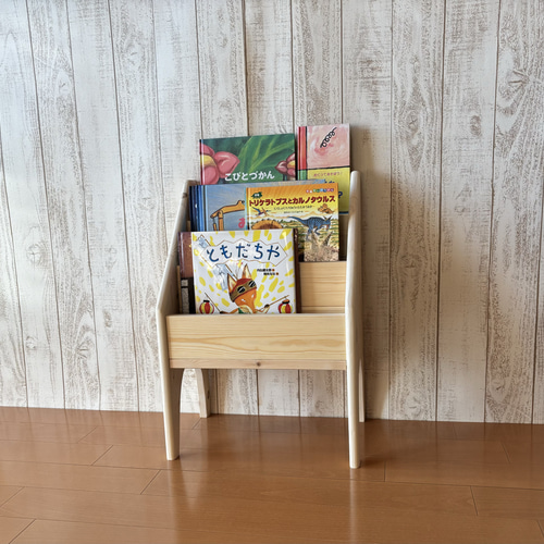 表紙の見える絵本棚　ハンドメイド・Ｗ90㎝・みつろう仕上げ 表紙が見える絵本棚を作る - YouTube