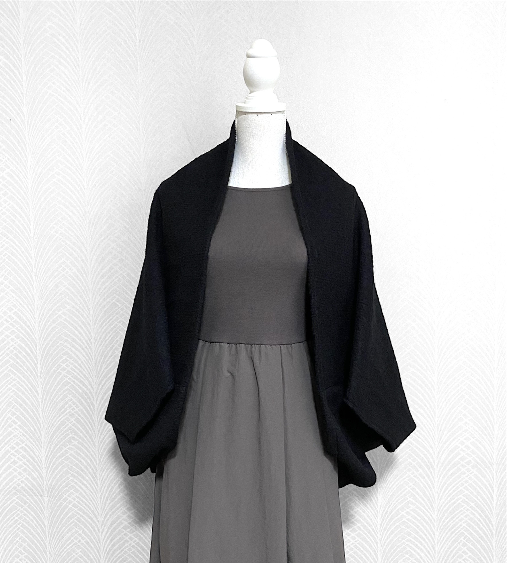 もこもこブークレ◇ウール◇ブラック◇マーガレットカーディガン