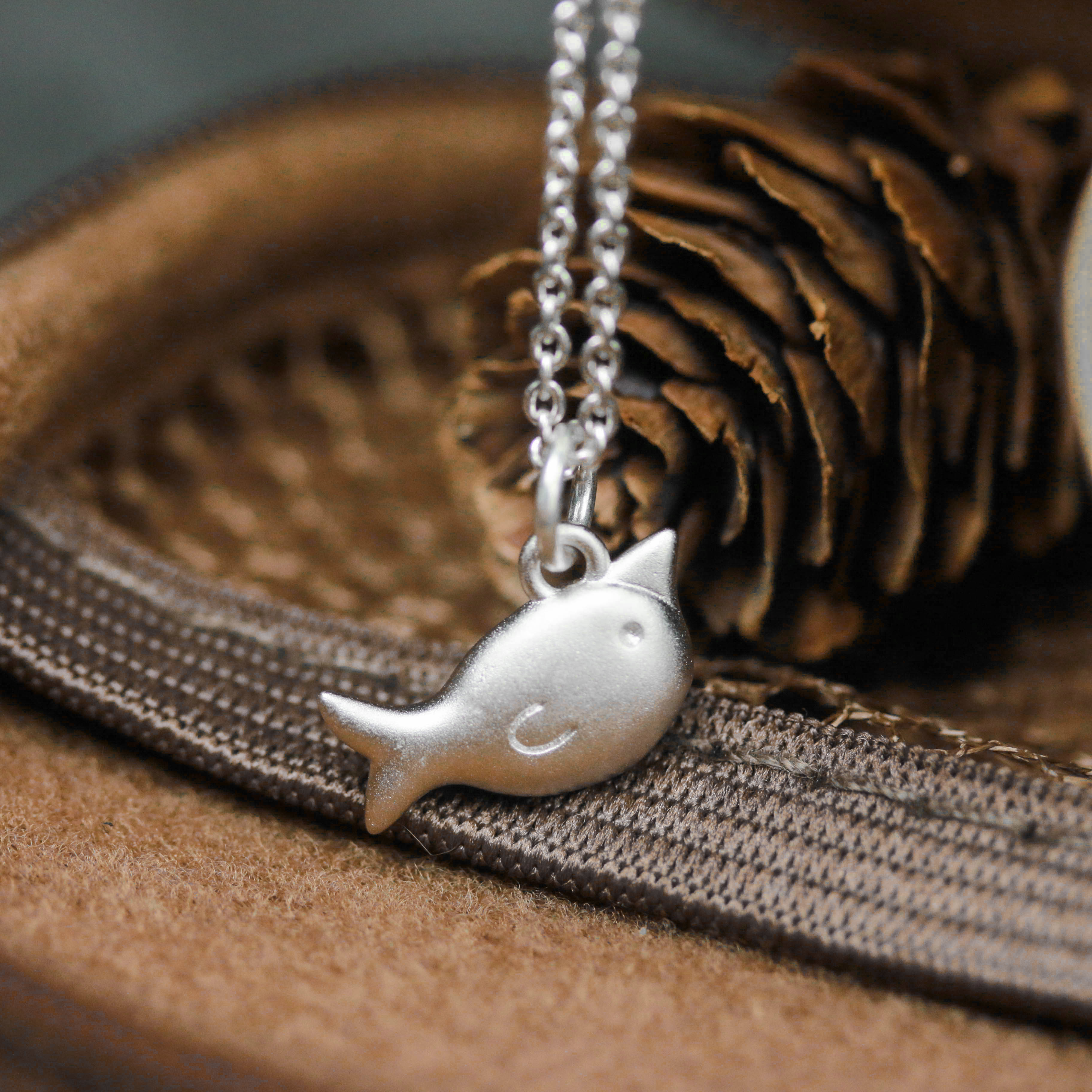 バードネックレス彫刻ペンダント、飛行ネックレスの鳥シルバーカモメ、鳥の卒業祝い、母の日ギフト