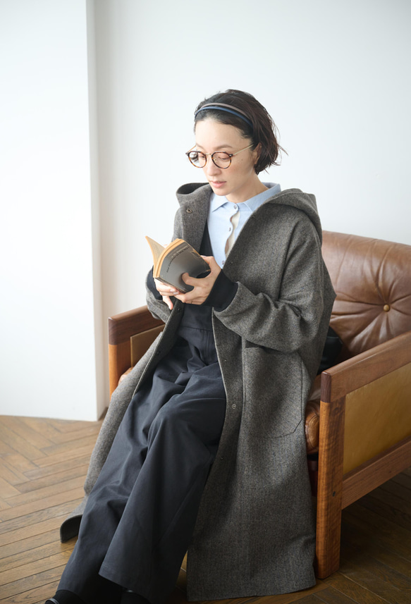 気取らないお洒落が叶うフード付ウールコート　ロングコート　　241109-1 17枚目の画像