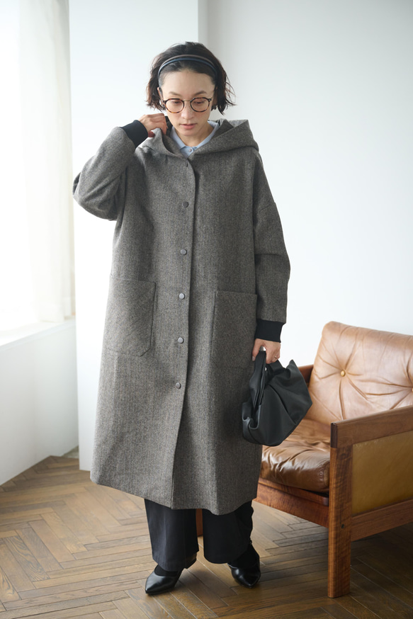 気取らないお洒落が叶うフード付ウールコート　ロングコート　　241109-1 14枚目の画像