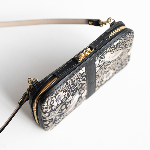 【秋冬限量版配色】高品質迷你包 * 錢包/手機單肩包 * 草莓小偷單色黑色 * 真皮材質 * 禮品裝 * 第10張的照片