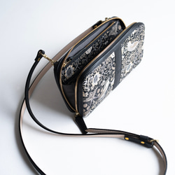 【秋冬限量版配色】高品質迷你包 * 錢包/手機單肩包 * 草莓小偷單色黑色 * 真皮材質 * 禮品裝 * 第5張的照片