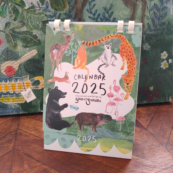 卓上カレンダー2025 動物 コビトカバ、ツキノワグマ、オオカミ、キンシコウ、キツネ 1枚目の画像