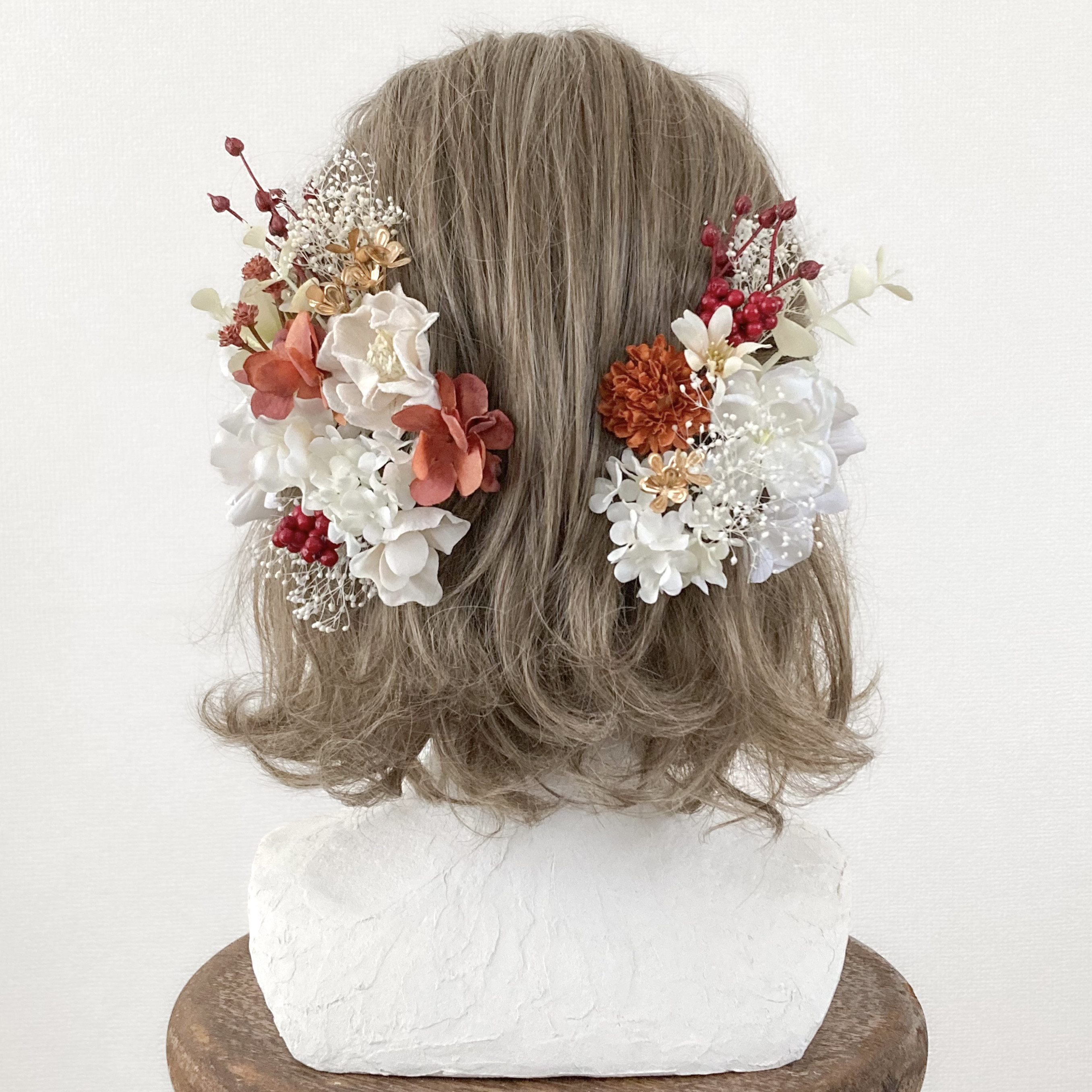 【送料無料】成人式や卒業式、結婚式におすすめの髪飾りです【金箔付】・オレンジ・赤・ボブ・ショート・和装・振袖・水引・花・