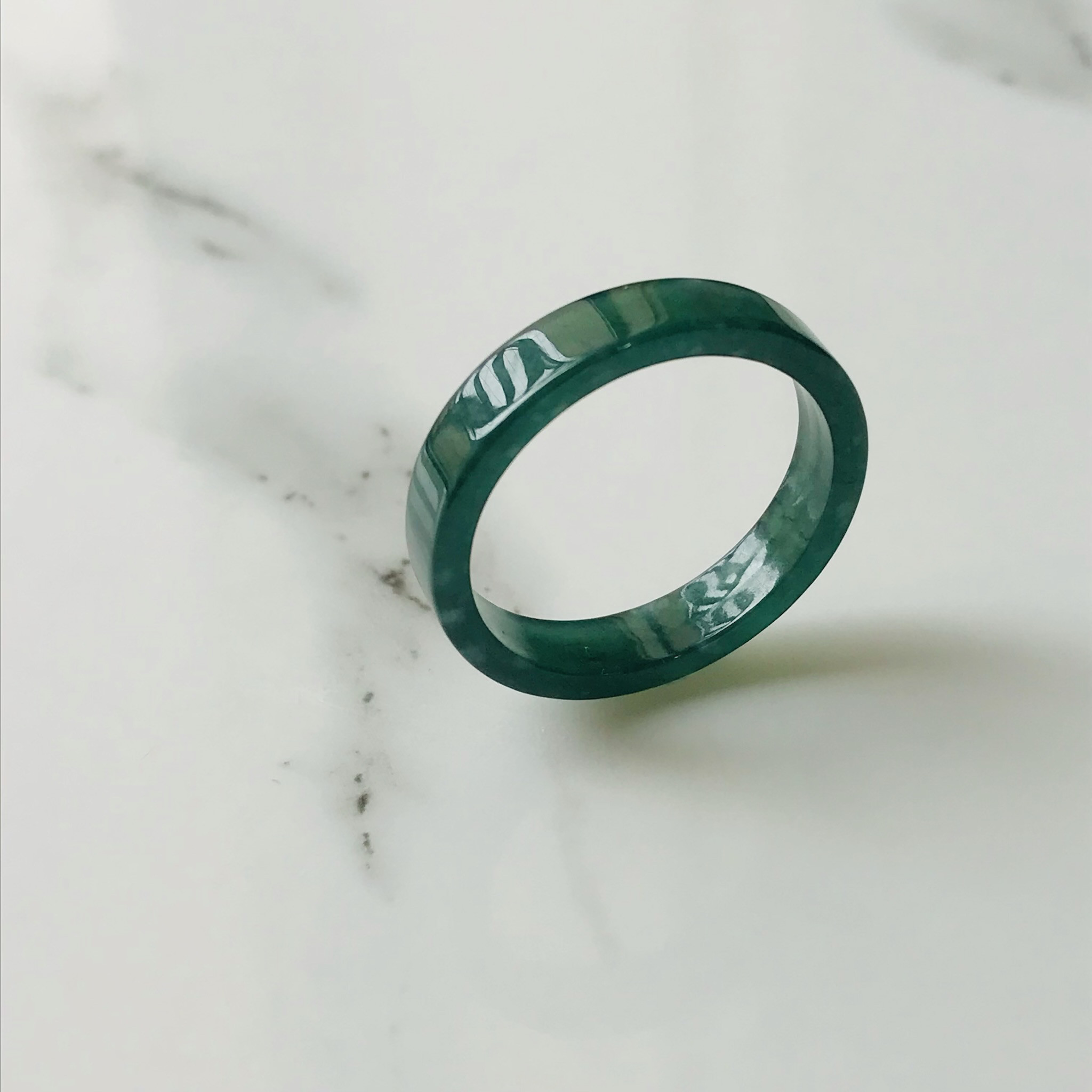 [R300-0120］ ジェイド　JADE ヒスイ　本翡翠　くりぬき　リング　天然石　グアテマラ産　19号　指輪