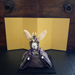 豪華な金襴生地のお着物のうさぎ雛 (雛人形.お雛様.おひな様) ひな人形