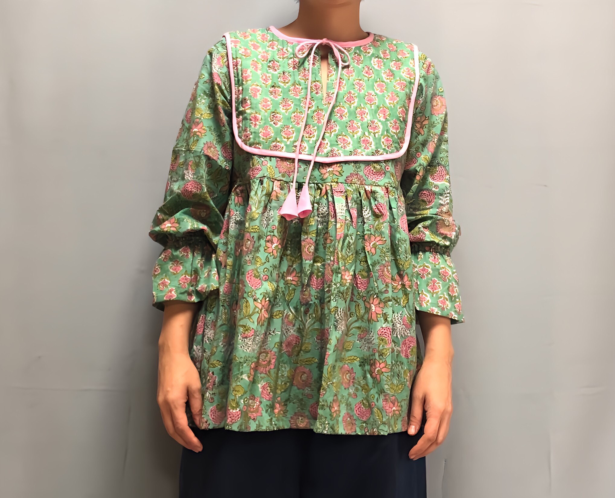 インド綿 ブロックプリント パイピング チュニック 緑 グリーン