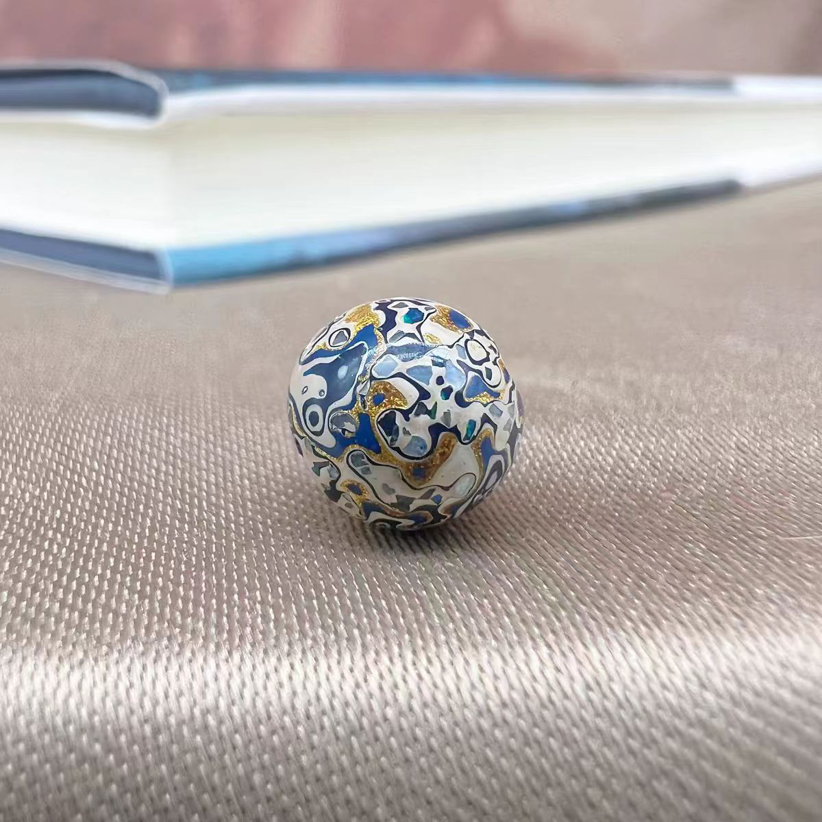 ハンドメイド ブレスレット バングル 漆器 漆塗り リストバンド 古代の技術 紫檀 螺鈿 オパール 誕生日 周年記念日