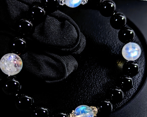 一点物✿天然美品❀9.5mmホワイトラブラドライト*レインボームーン