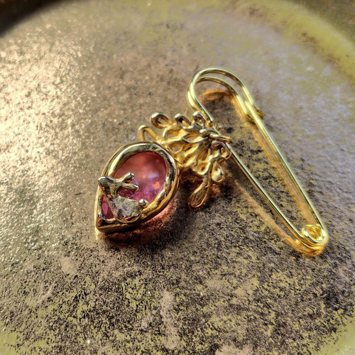 オーダー受け付けてます！ ブローチなど 刺繍ブローチ【botanical】 ブローチ j.couture 通販 16507953