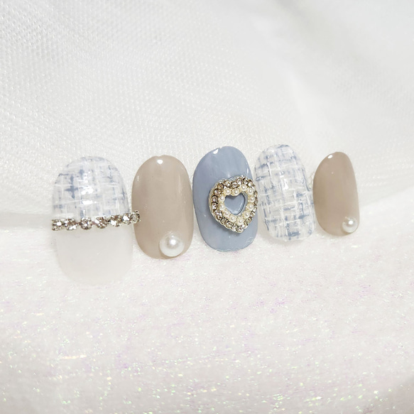 ツイードハートネイル/パステルブルー/ベージュ/チェーン/ハート/ネイルチップ 2枚目の画像