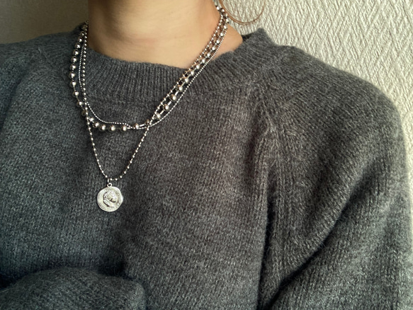 ー３連コインネックレスー　サージカルステンレス　ボールチェーン　ボールチェーンネックレス　チェーンネックレス 4枚目の画像