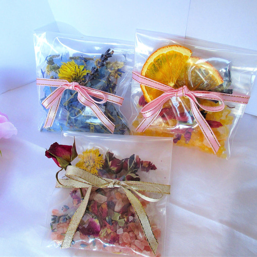 アロマ＆ハーブのフレグランスソルト♡バスソルト ＜選べる3種類の