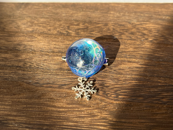 ＃220 コバルトブルー✴ちょうちょ✴雪の結晶✴レジンキーホルダーブローチ 220 コバルトブルー✴ちょうちょ✴雪の結晶✴レジンキーホルダーブローチ