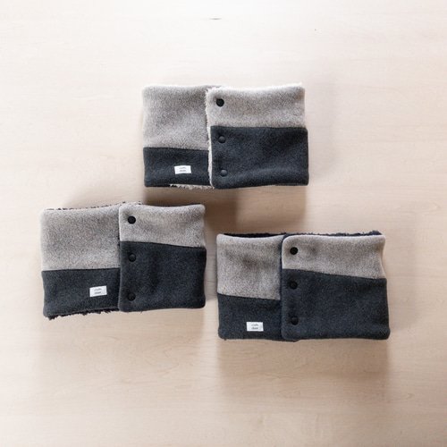 専用♥お年玉超特価❤みかん♥暖か♥大人サイズ☆Wボア★ネックウォーマー⭐グレー⭐ 前あきネックウォーマー【グレージュ×チャコールのメルトンフリース