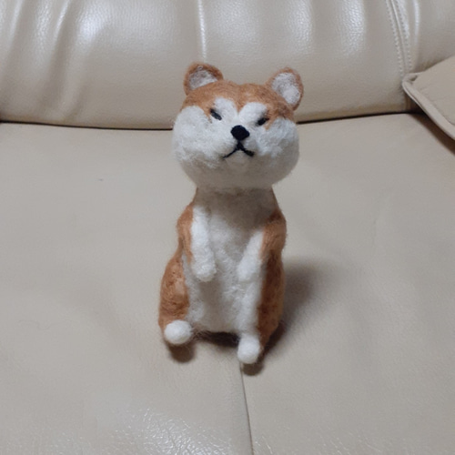 羊毛フェルト 秋田犬 羊毛フェルト Kingこうた 通販 18547498