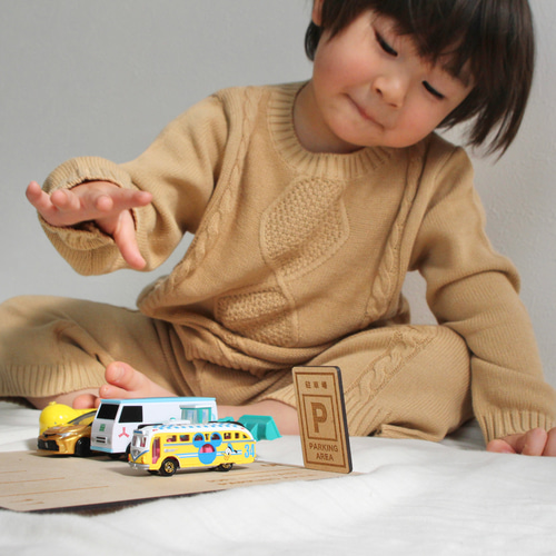 名入れ parking area｜木製 駐車場 ボード トミカ 遊び 男の子 誕生日
