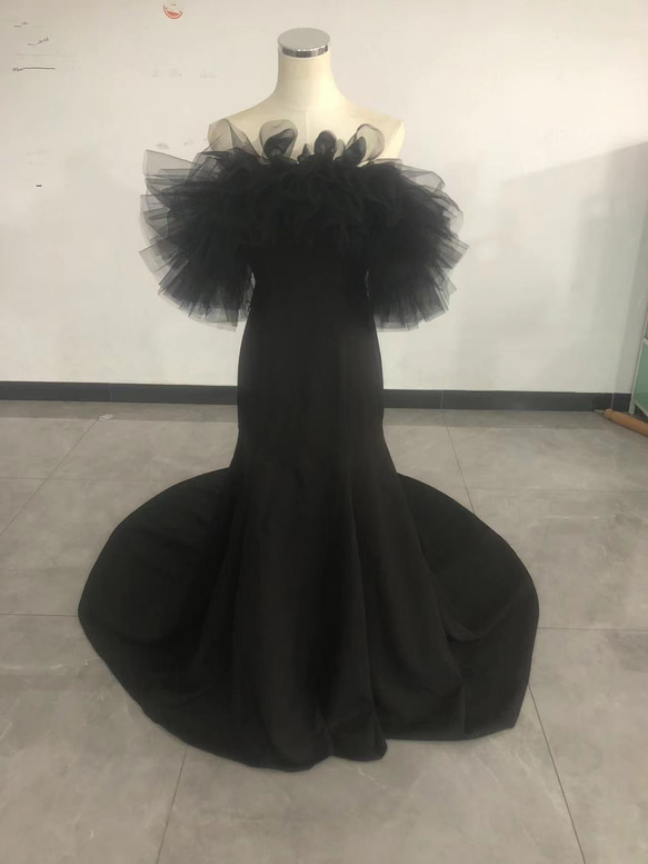 クラシカル パーティードレス ブラック マーメイドライン くるみボタン  