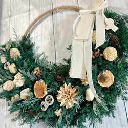 クリスマスリース 三日月 直径40cm プリザーブドフラワー MUM FLOWERS