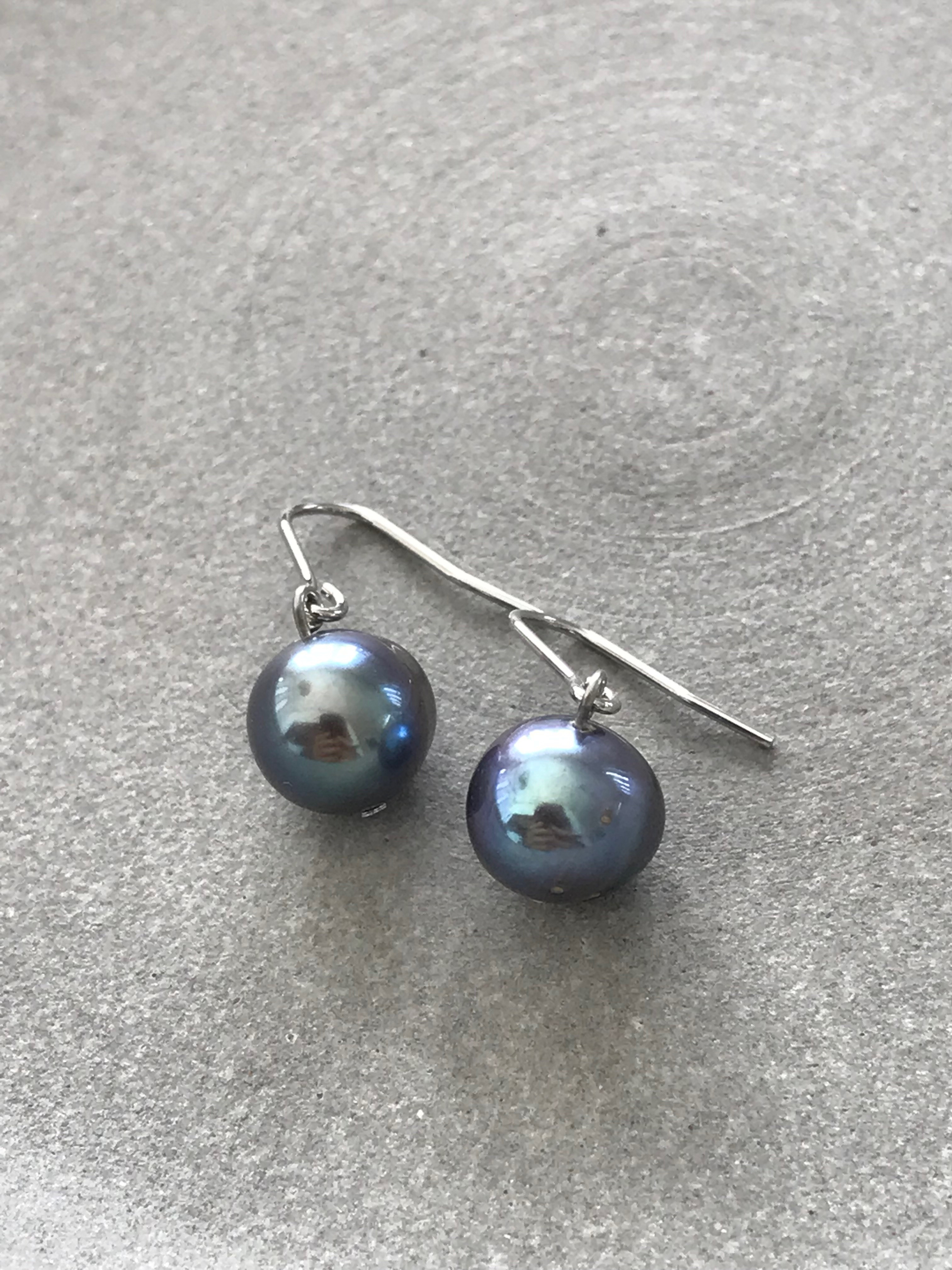 美しいブルーグレーの淡水パール♚ピアス/ノンホールピアス