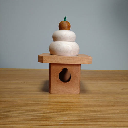 お正月 木の鏡餅 三宝付き 中サイズ その他インテリア雑貨 北欧